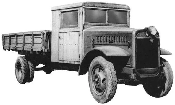 Toyota KC teherautó egy fényszóróval 1942